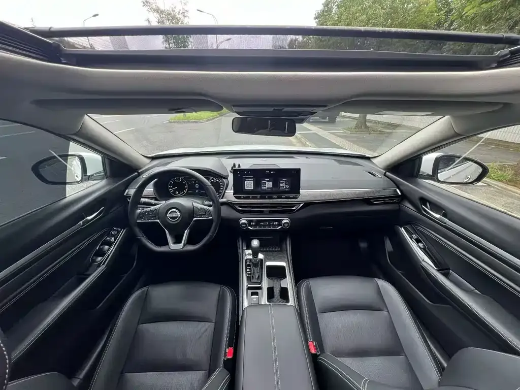 Nissan Teana 2023 из CN, фото 4