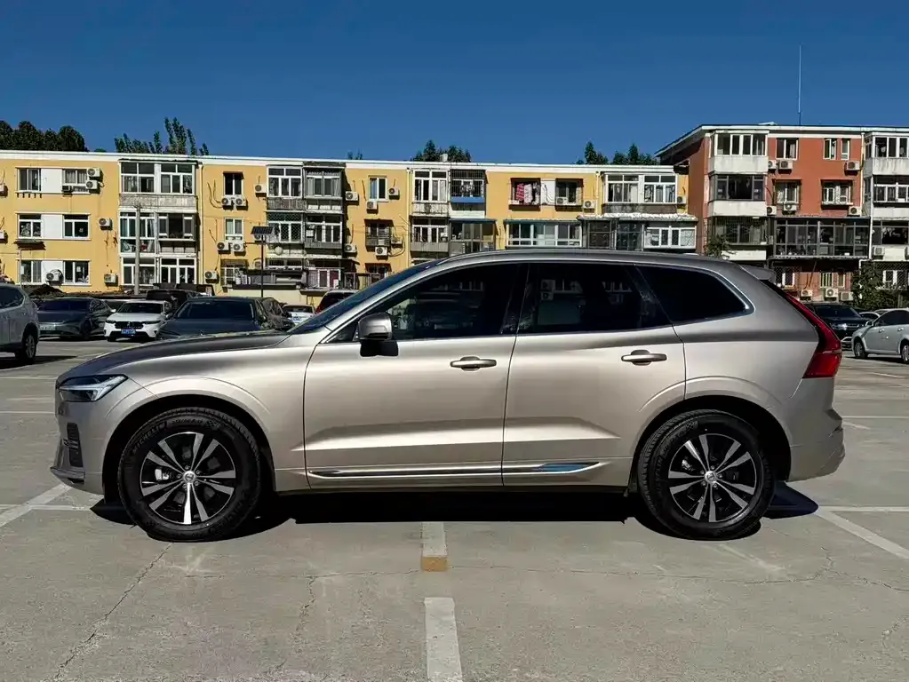Volvo XC60 2023 из CN, фото 7