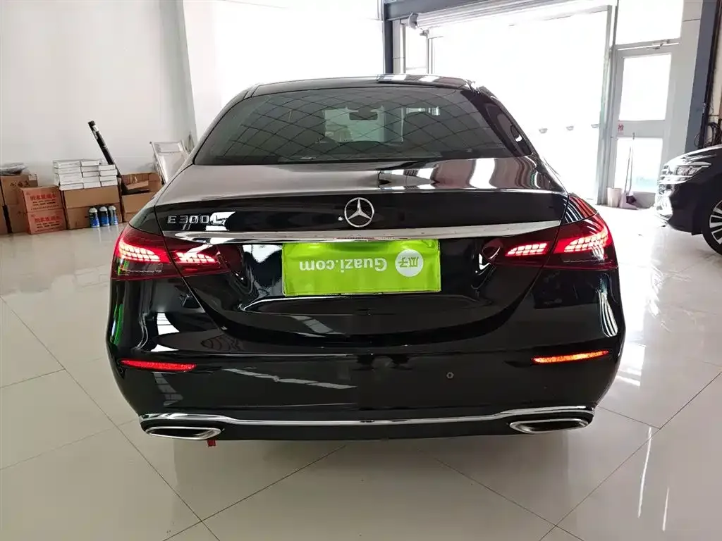Mercedes-Benz E-Class 2023 из CN, фото 6