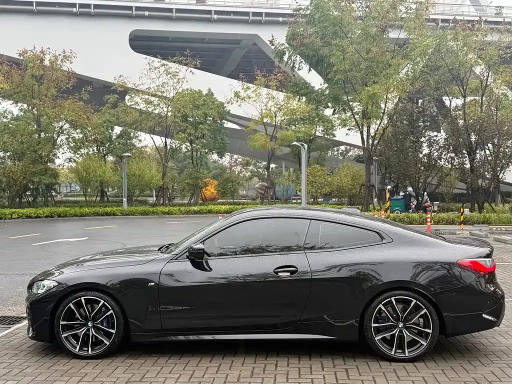 BMW 4 Series 2022 из CN, фото 4