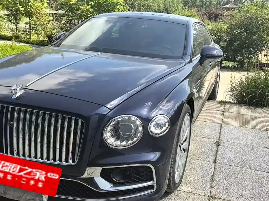 Bentley Flying Spur 2021 из CN, фото 2