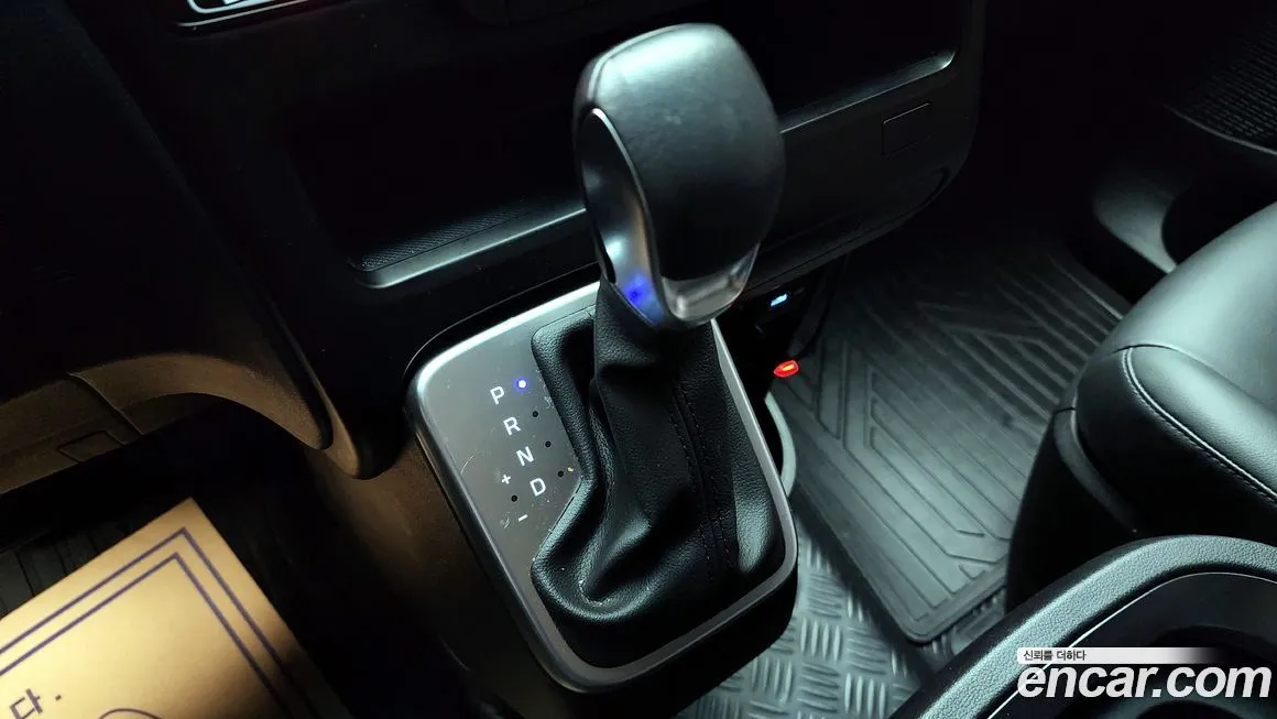 Hyundai Staria — фото 9