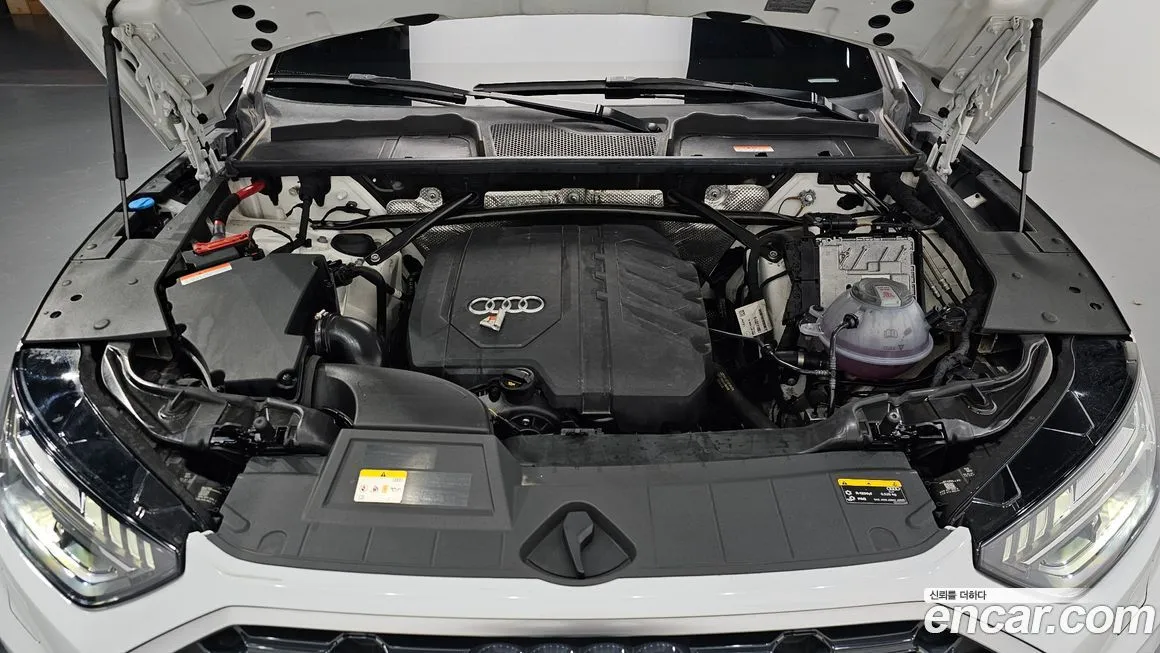Audi Q5 2021 из KR, фото 6