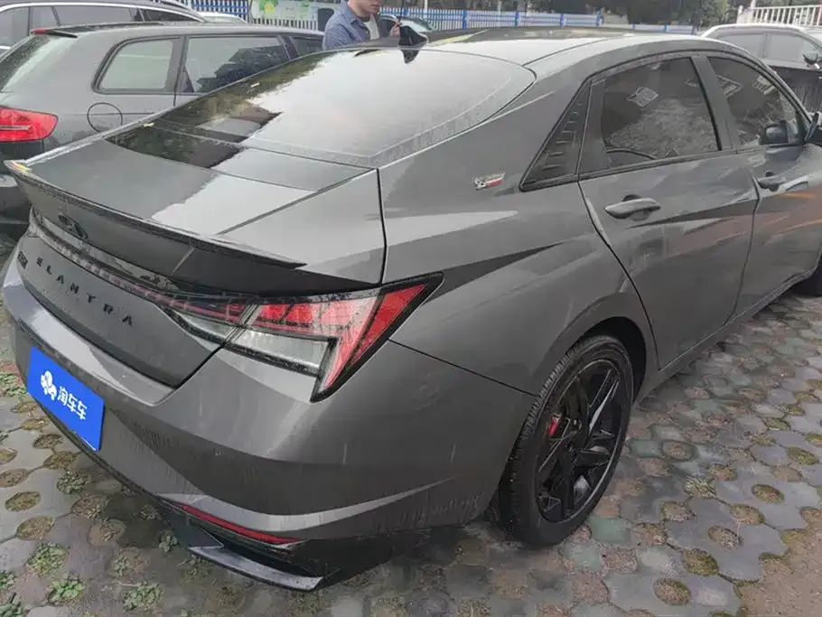 Hyundai Elantra 2023 из CN, фото 3