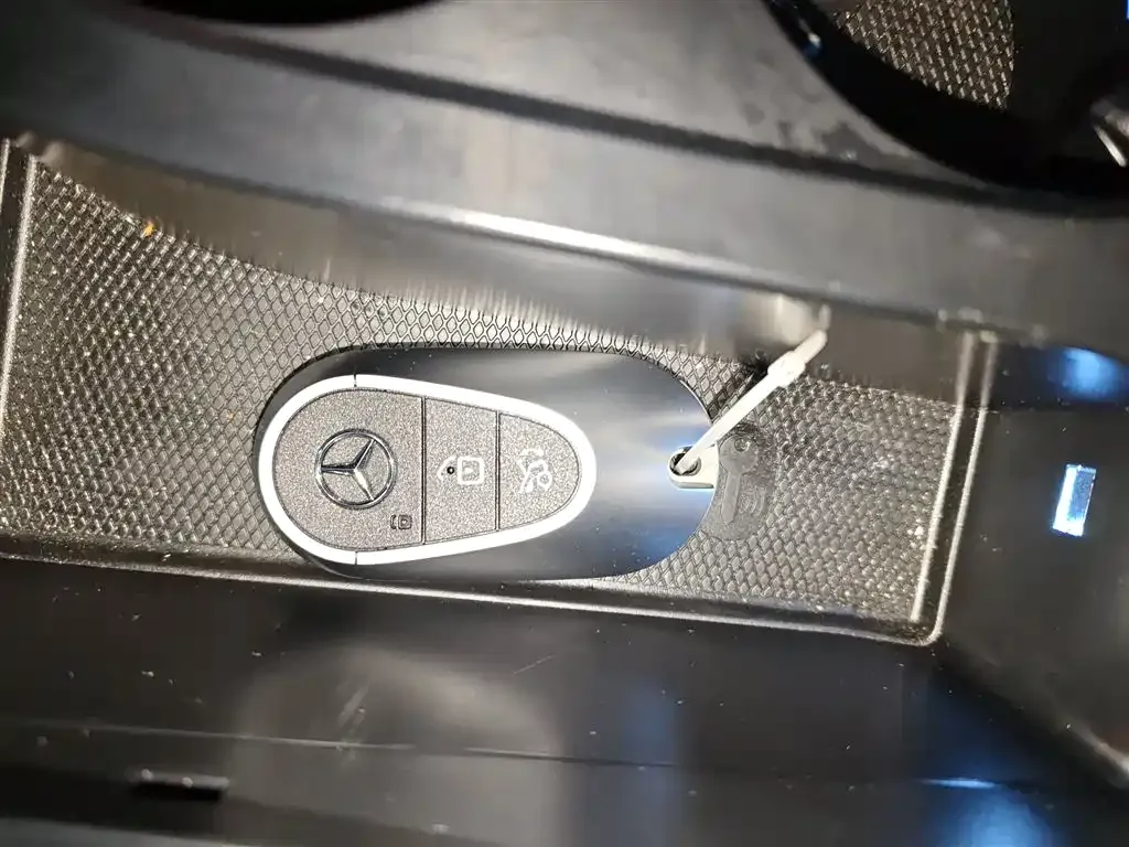 Mercedes-Benz C-Class 2023 из CN, фото 9