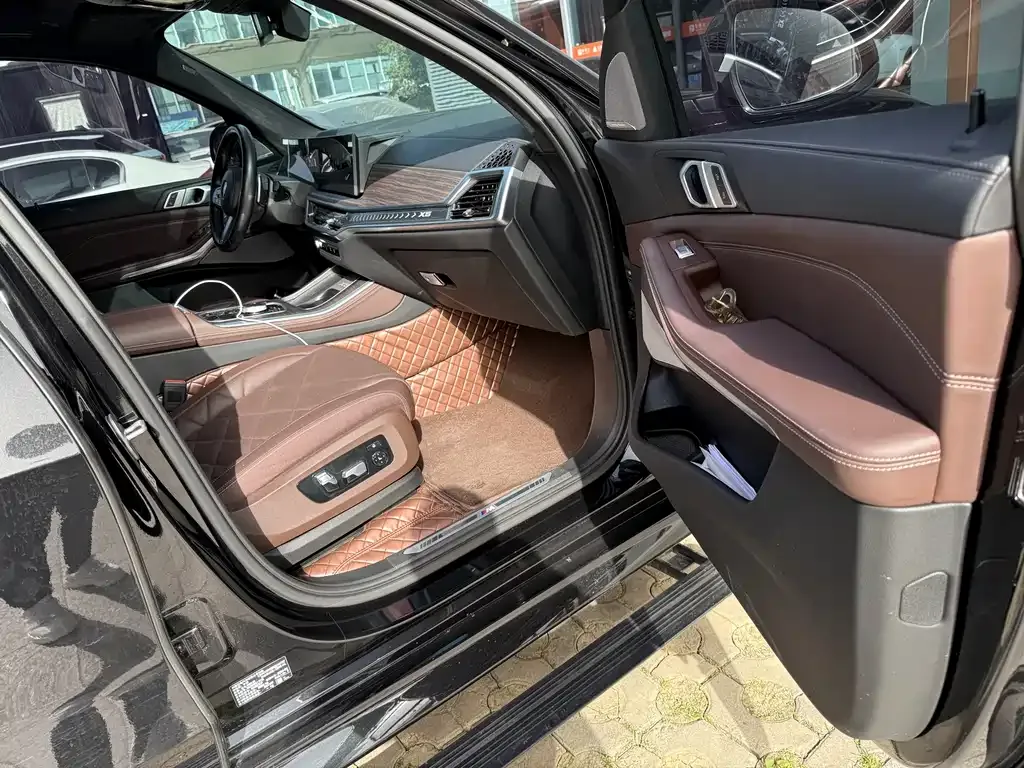 BMW X5 2024 из CN, фото 4