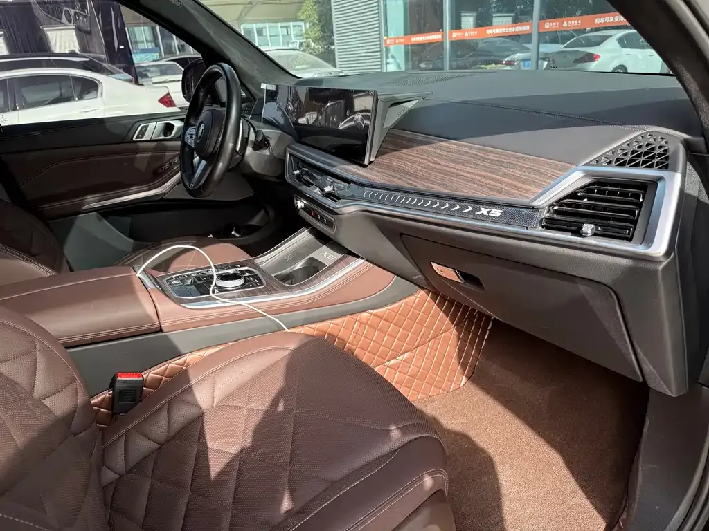 BMW X5 2024 из CN, фото 5
