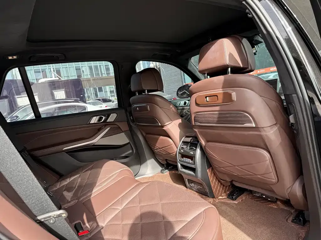 BMW X5 2024 из CN, фото 8