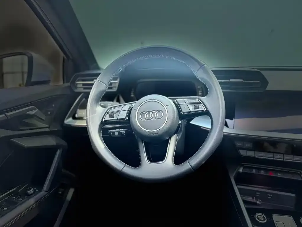 Audi A3 2023 из CN, фото 10