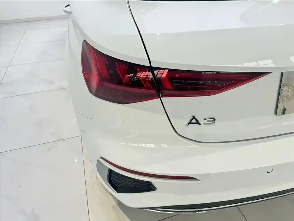 Audi A3 2023 из CN, фото 9