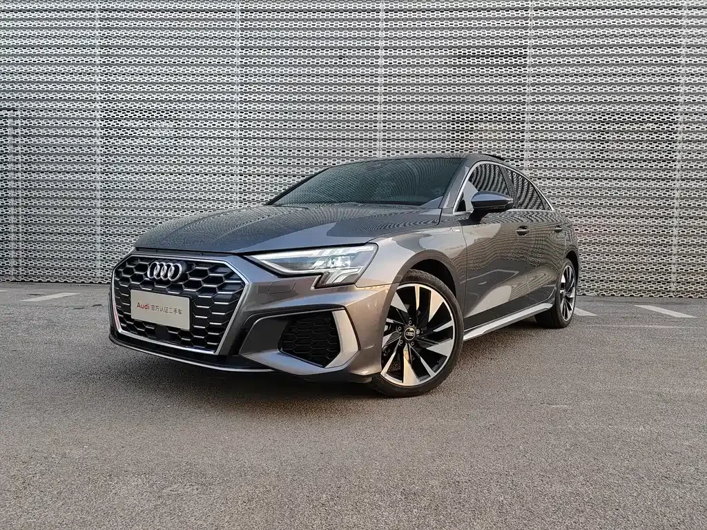Audi A3 2024 из CN, фото 1