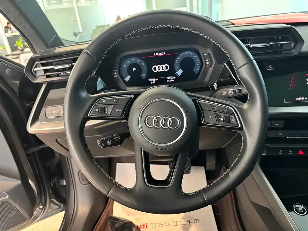 Audi A3 2024 из CN, фото 10
