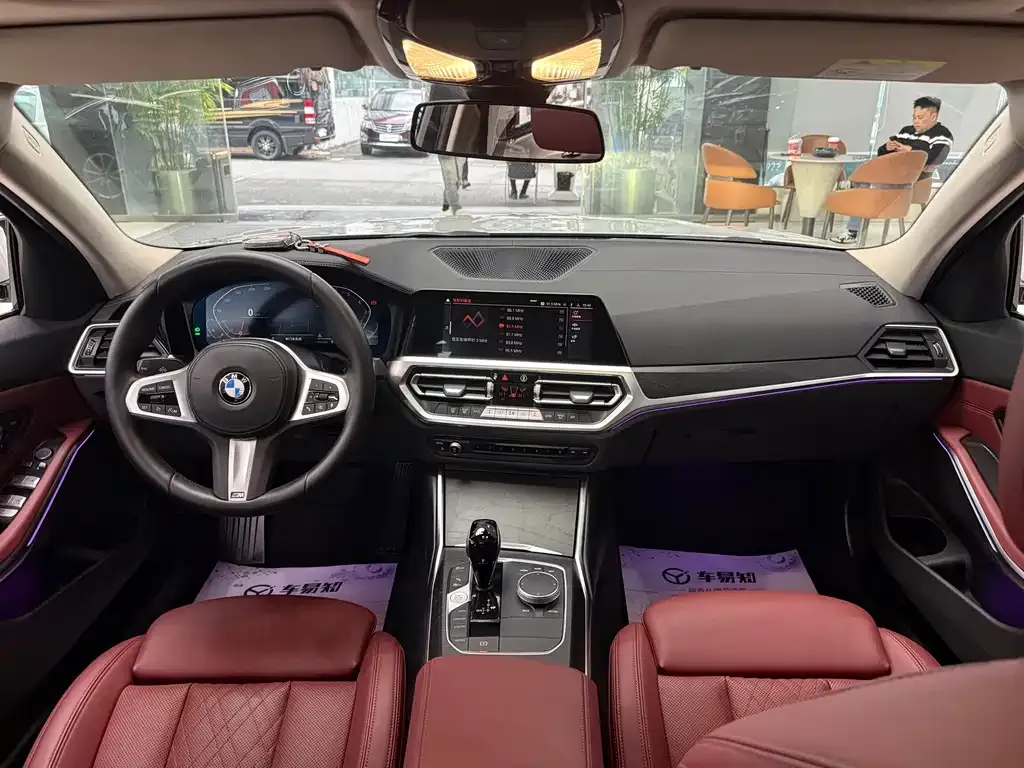 BMW 3 Series 2022 из CN, фото 10
