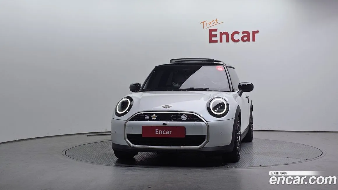 Mini Cooper 2025 из KR, фото 3