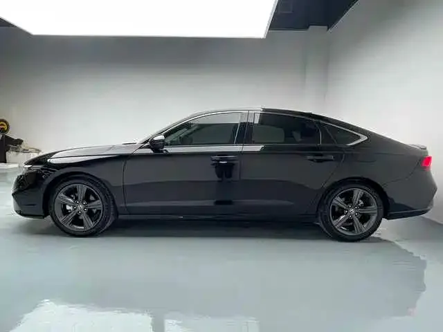 Honda Inspire 2023 из CN, фото 7