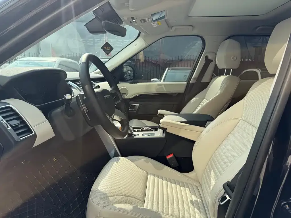 Land Rover Discovery 2024 из CN, фото 8