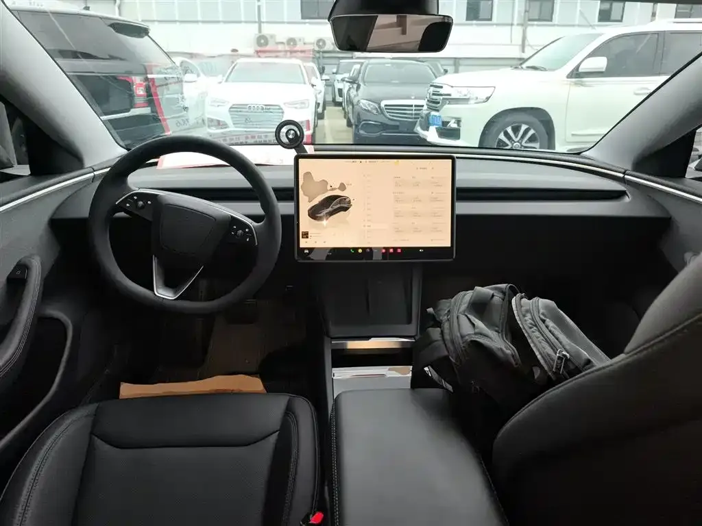 Tesla Model 3 2024 из CN, фото 10