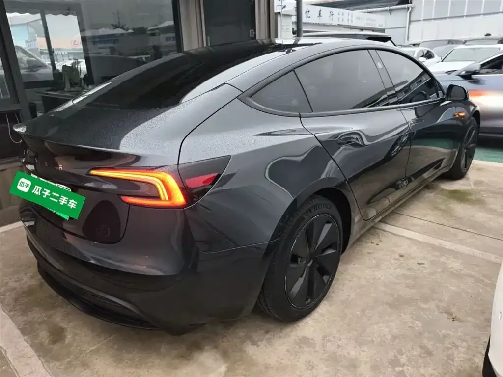 Tesla Model 3 2024 из CN, фото 7