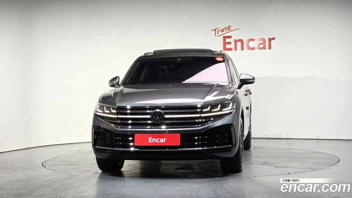 Volkswagen Touareg 2024 из KR, фото 3