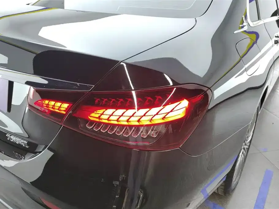 Mercedes-Benz E-Class 2022 из CN, фото 3