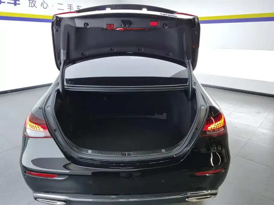 Mercedes-Benz E-Class 2022 из CN, фото 4
