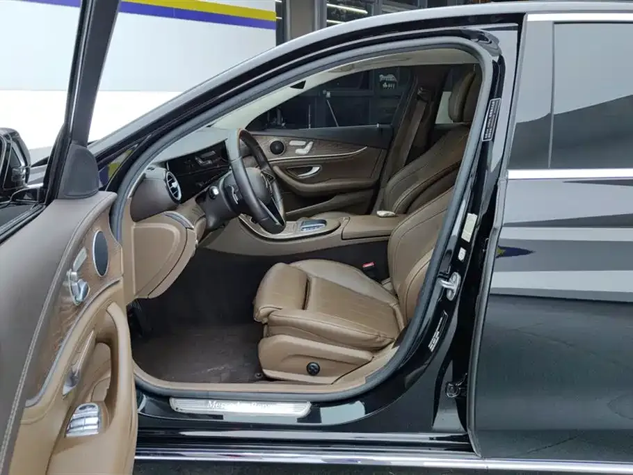 Mercedes-Benz E-Class 2022 из CN, фото 9