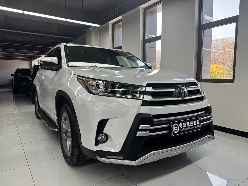Toyota Highlander 2021 из CN, фото 3