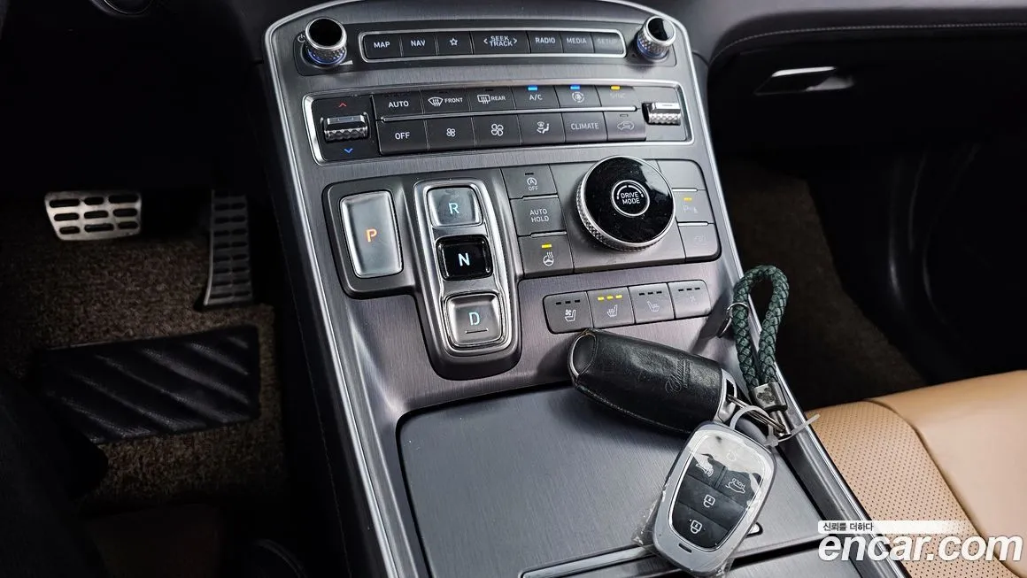 Hyundai Santafe — фото 9