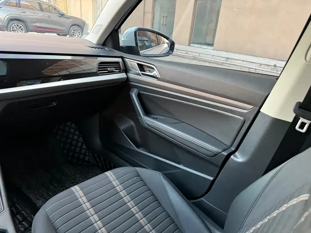 Volkswagen Lavida 2021 из CN, фото 10