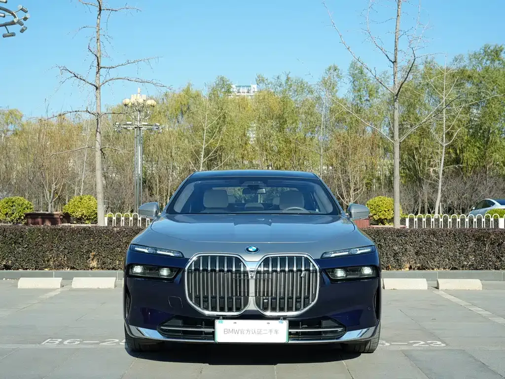 BMW i7 2023 из CN, фото 4