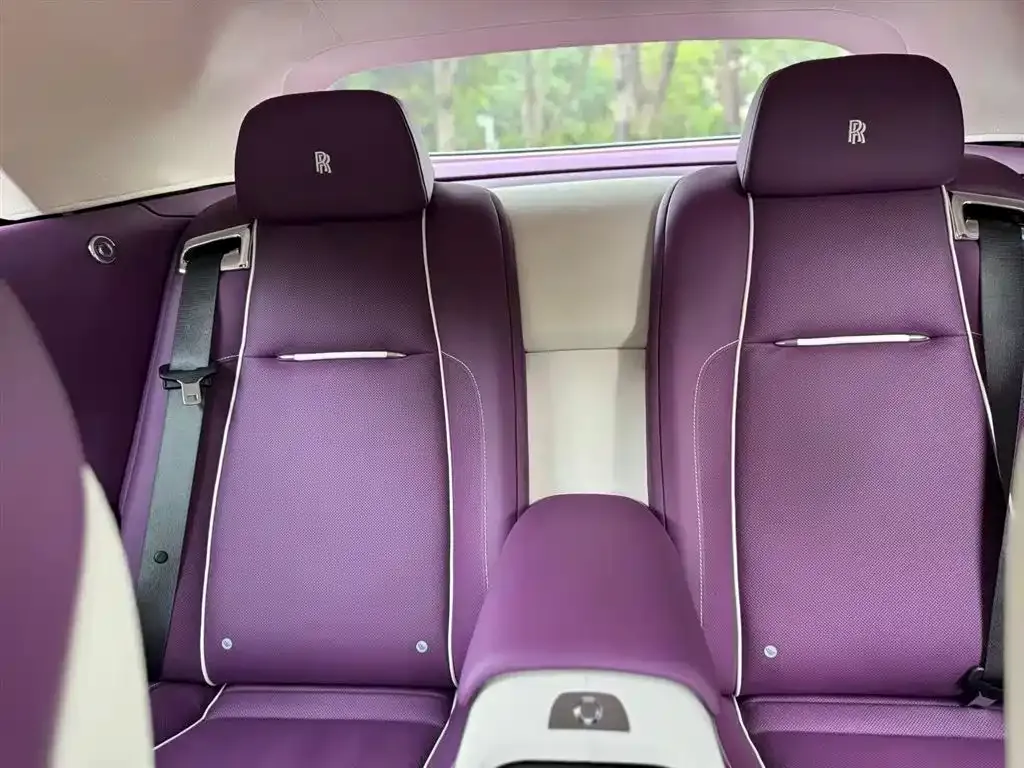 Rolls-Royce Dawn 2023 из CN, фото 7