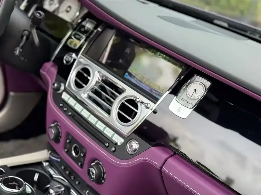 Rolls-Royce Dawn 2023 из CN, фото 9