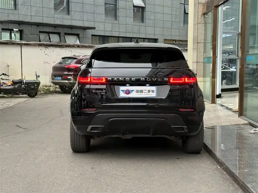 Land Rover Evoque PHEV 2023 из CN, фото 4
