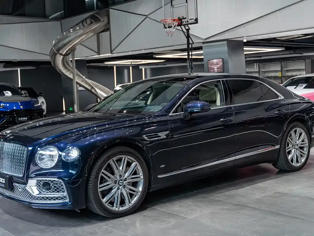 Bentley Flying Spur 2021 из CN, фото 1