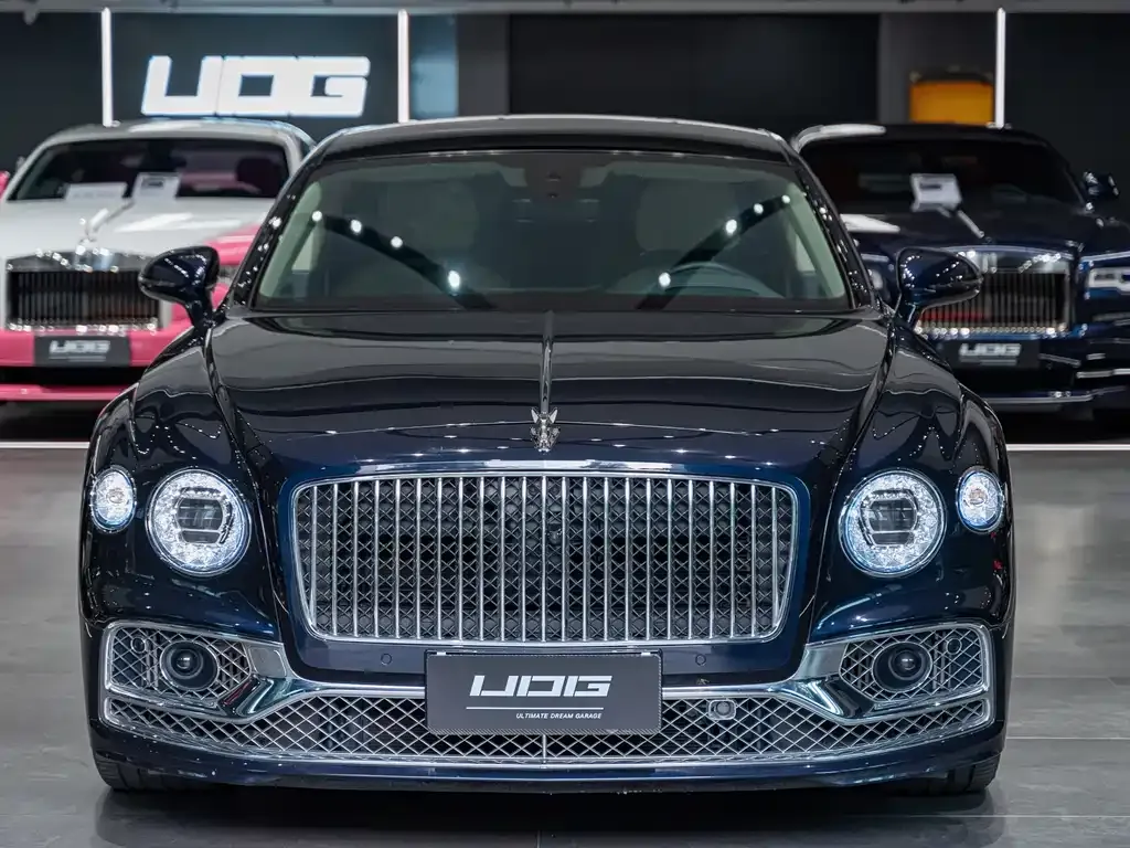 Bentley Flying Spur 2021 из CN, фото 4
