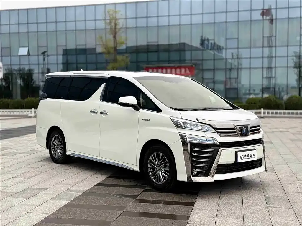 Toyota Vellfire 2023 из CN, фото 3