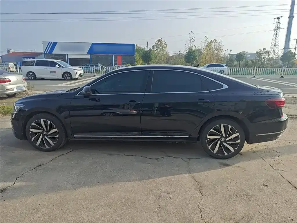Volkswagen Passat 2022 из CN, фото 5