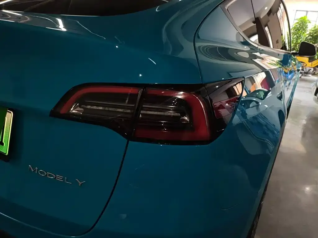 Tesla Model Y 2024 из CN, фото 7