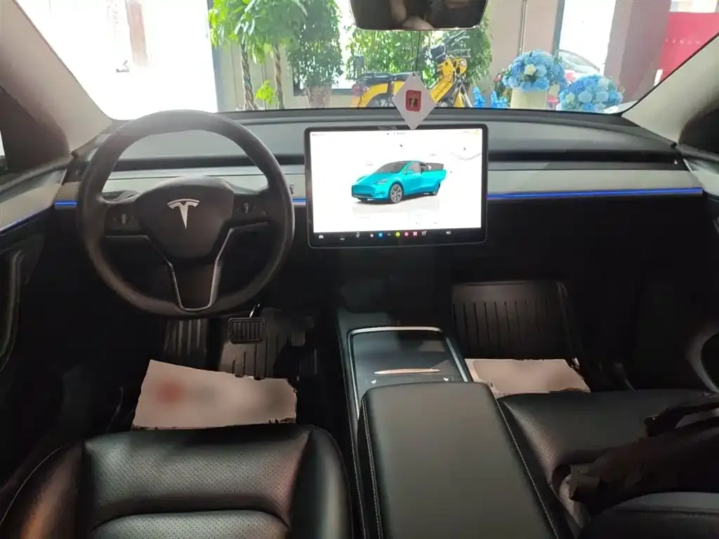 Tesla Model Y 2024 из CN, фото 9