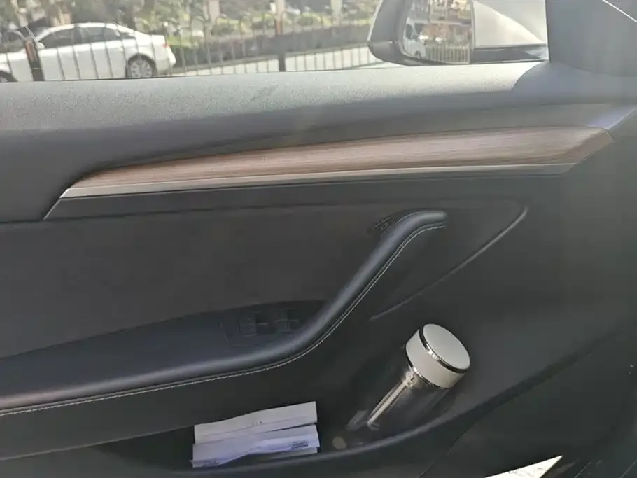 Tesla Model 3 2023 из CN, фото 7