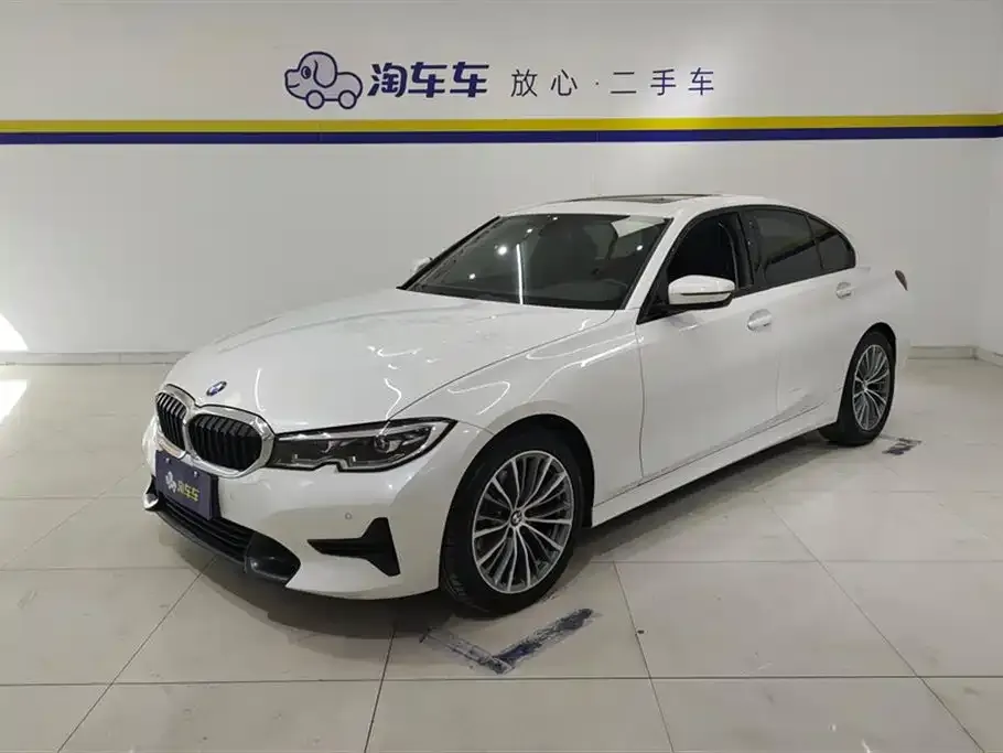 BMW 3 Series 2022 из CN, фото 1