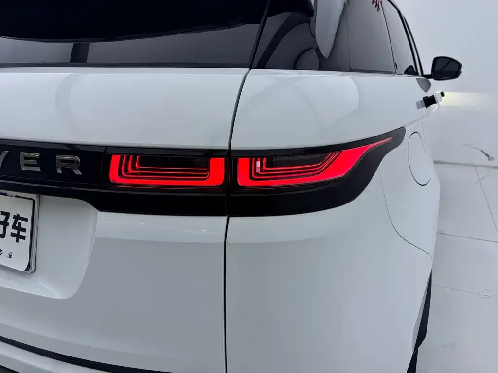 Land Rover Evoque 2023 из CN, фото 8