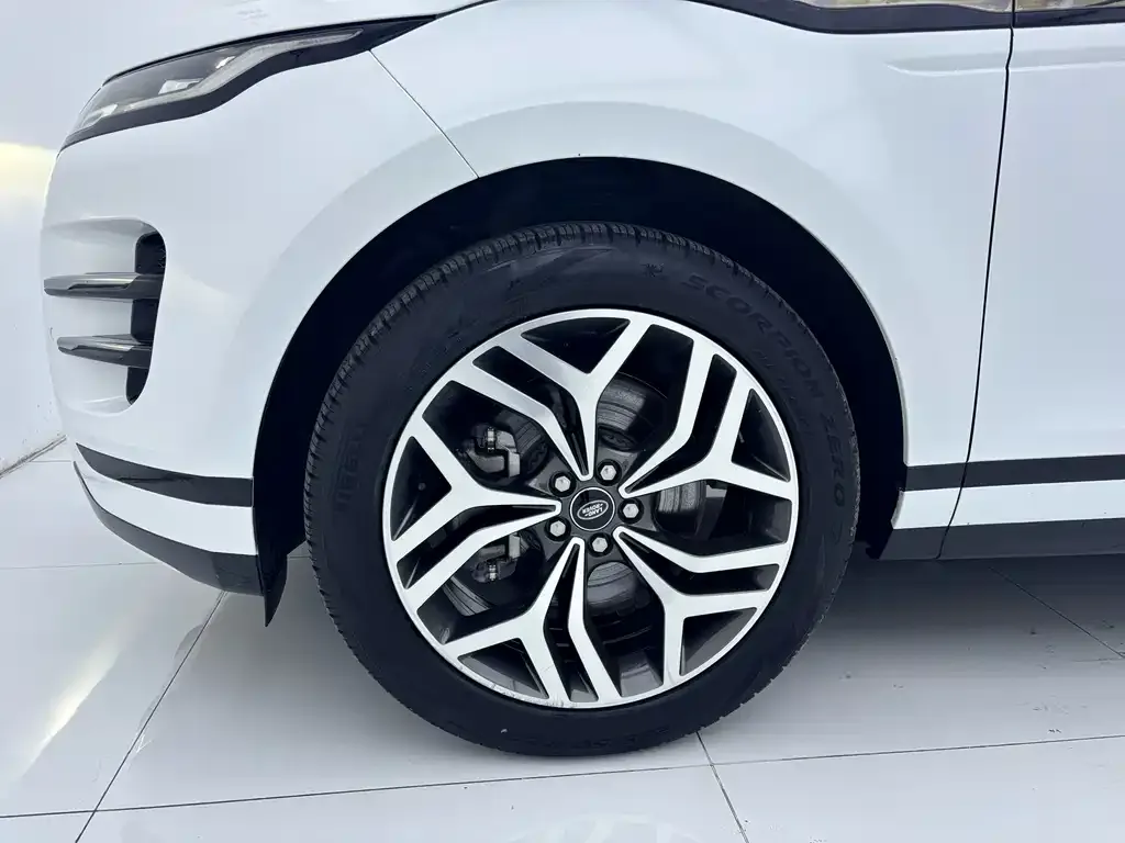 Land Rover Evoque 2023 из CN, фото 9