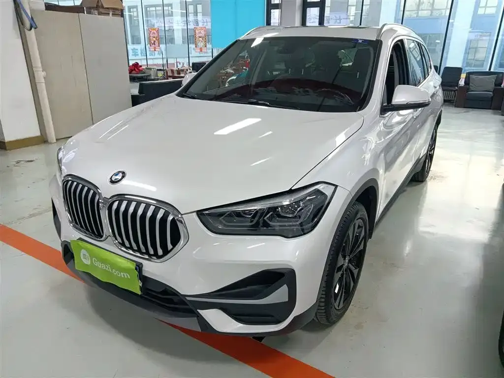 BMW X1 2021 из CN, фото 1