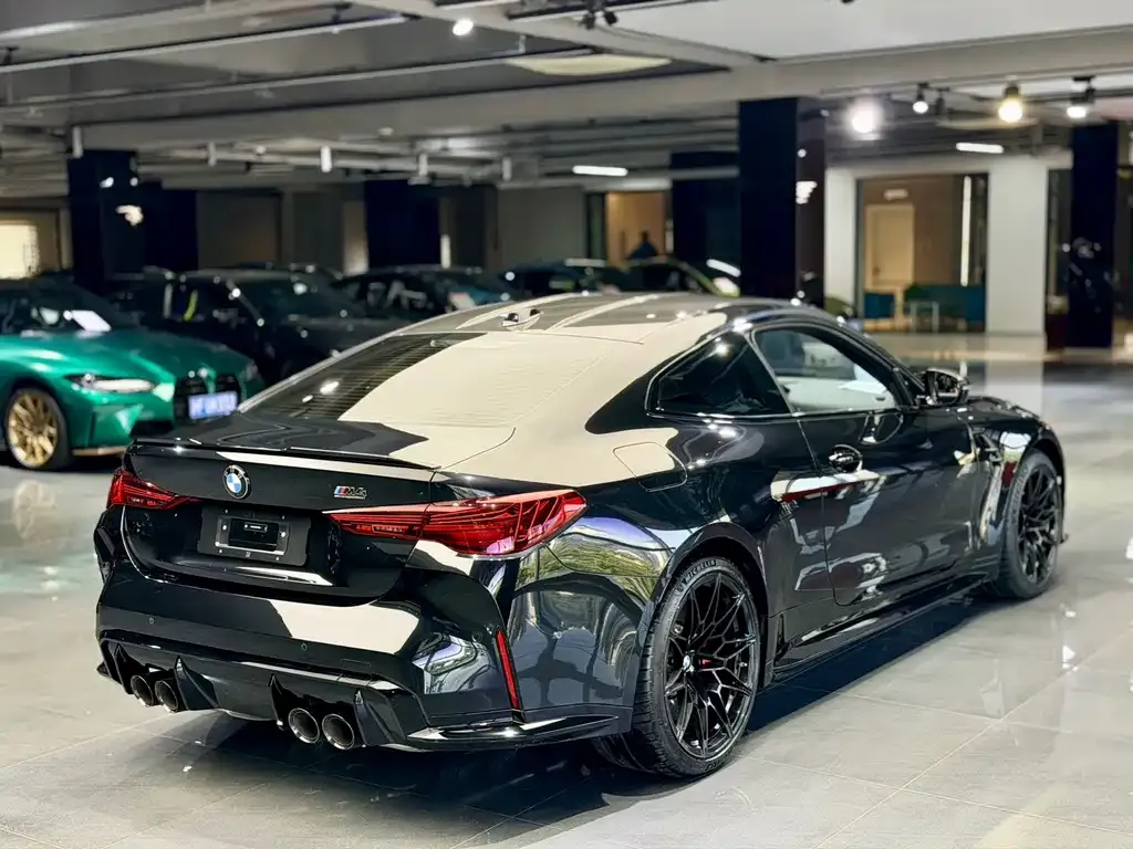 BMW M4 2025 из CN, фото 4
