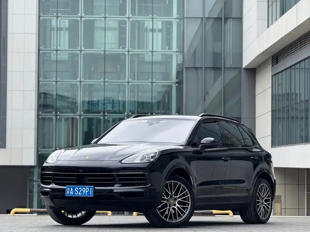 Porsche Cayenne 2023 из CN, фото 1