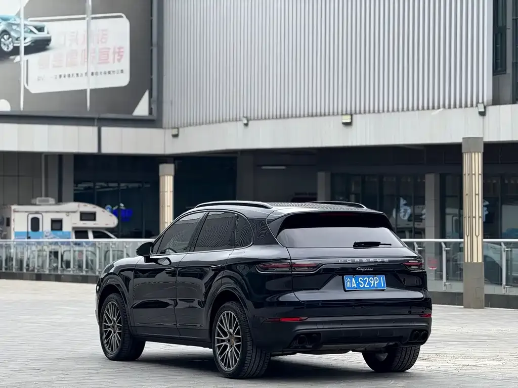 Porsche Cayenne 2023 из CN, фото 6