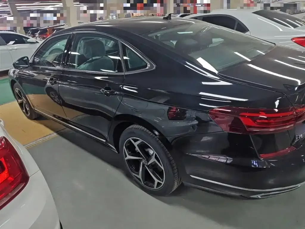 Volkswagen Passat 2025 из CN, фото 5