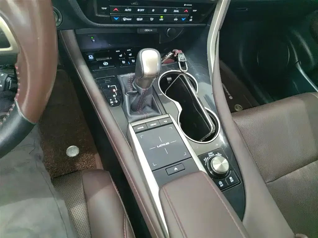 Lexus RX 2022 из CN, фото 8