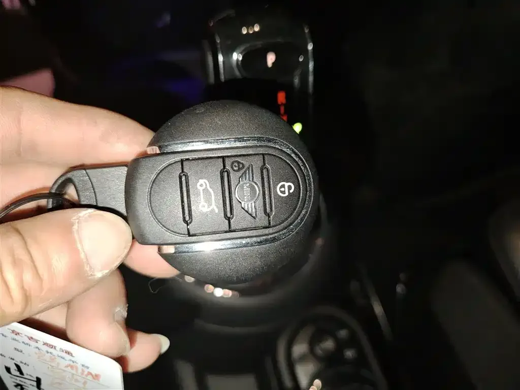 MINI Cooper (3-door) 2021 из CN, фото 9
